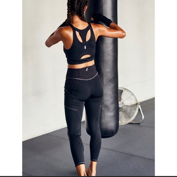 Free People Movement. M. Cross the Line. EUC - Picture 2 of 2